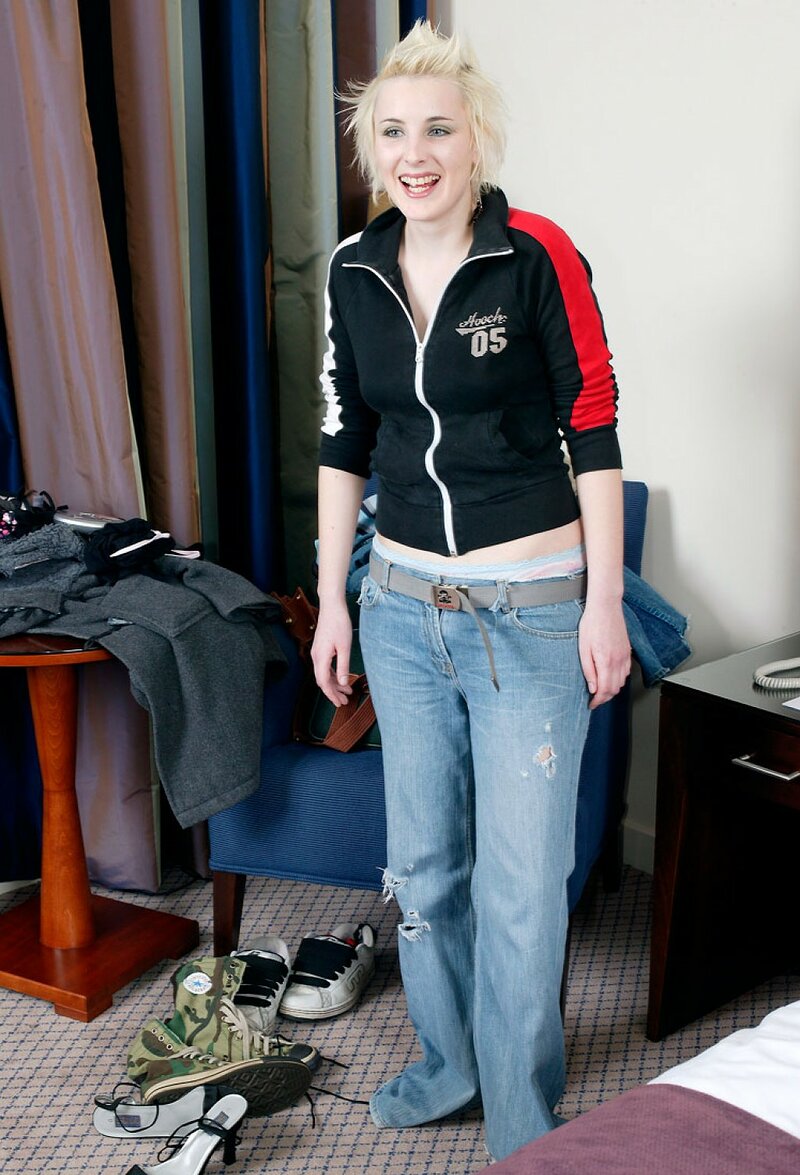 Танечка, 42 года, 1 размер груди